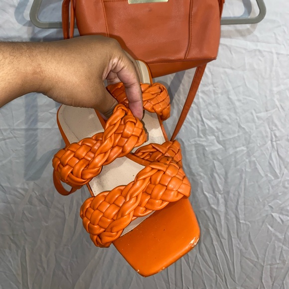 Shoes - Heels with free bag